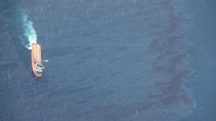 Ναυτική τραγωδία στις τουρκικές ακτές – Ναυάγησε φορτηγό πλοίο – Δύο νεκροί και τέσσερις αγνοούμενοι