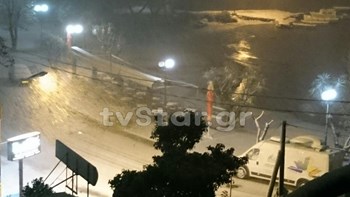 Ισχυρή χιονόπτωση στη Χαλκίδα