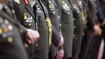 Η αλήθεια για τα αναδρομικά – Πώς εξηγούνται οι διαφορές στα ποσά που δόθηκαν σε απόστρατους