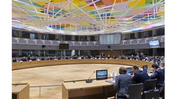 Πρώτο crash test για την ελληνική οικονομία το EuroWorking Group της Πέμπτης