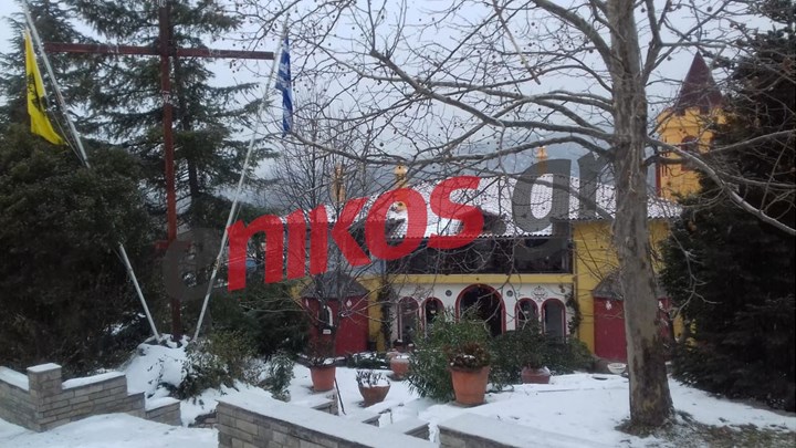 Καλύφθηκε από χιόνι η Ιερά Μονή του Αγίου Ιακώβου στη Θεσσαλονίκη- ΦΩΤΟ αναγνώστη
