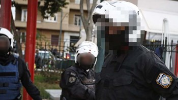 Ένστολοι “πιάστηκαν στα χέρια” σε κεντρικό δρόμο των Χανίων