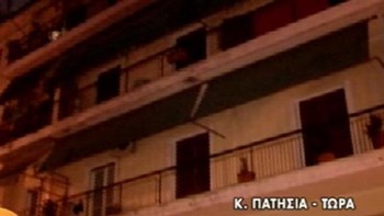 Απεγκλωβισμός άνδρα από φλεγόμενο διαμέρισμα στα Κάτω Πατήσια – BINTEO