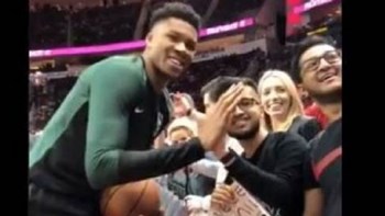 Τέσσερις Πακιστανοί έκαναν 13.127 χιλιόμετρα για να δουν τον Αντετοκούνμπο να παίζει – ΒΙΝΤΕΟ