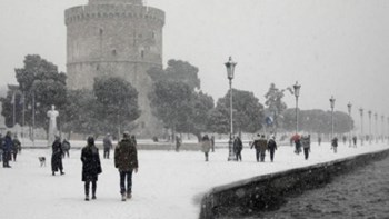 Σε κατάσταση έκτακτης ανάγκης ο Δήμος Θεσσαλονίκης λόγω του χιονιά