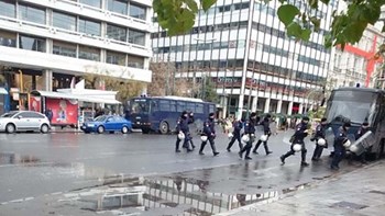 Άδειο το Σύνταγμα – Δρακόντεια τα μέτρα ασφαλείας – ΦΩΤΟ