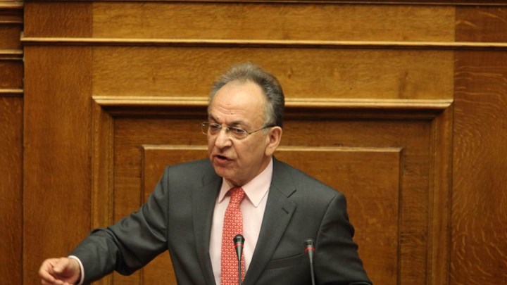 Έφυγε από τη ζωή ο Δημήτρης Σιούφας