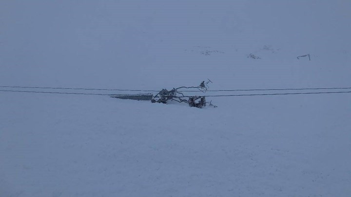 Οι πρώτες εικόνες από τη χιονοστιβάδα στα Καλάβρυτα – ΦΩΤΟ