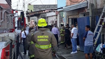 Τραγωδία στον Ισημερινό – Τουλάχιστον 17 νεκροί από φωτιά σε κλινική αποτοξίνωσης – ΦΩΤΟ