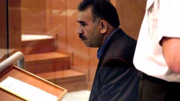 Ο Οτσαλάν συναντήθηκε με τον αδελφό του στην φυλακή του Ίμραλι