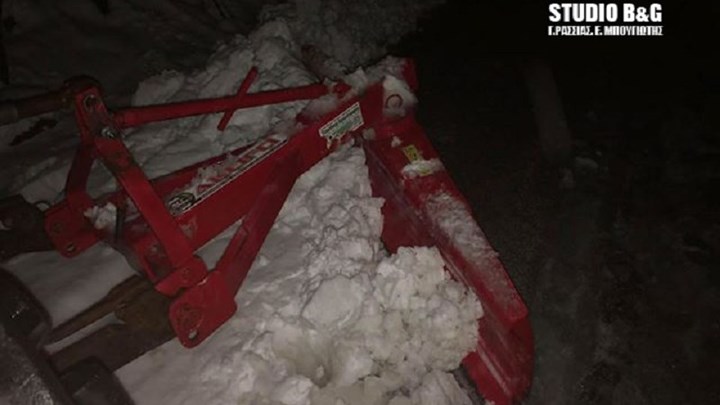 Ολονύχτια «μάχη» με τα χιόνια για να αποκατασταθεί η ηλεκτροδότηση σε ορεινά χωριά της Αργολίδας – ΦΩΤΟ