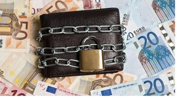 Στα σκαριά νέα ρύθμιση χρεών από το υπουργείο Εργασίας – Με κατασχέσεις θα κινδυνεύουν όσοι δεν ενταχθούν