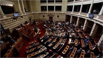 Το βράδυ της Τετάρτης κρίνεται το μέλλον της κυβέρνησης – Πρόσωπα «κλειδιά» Κουντουρά, Κόκκαλης και Δανέλλης