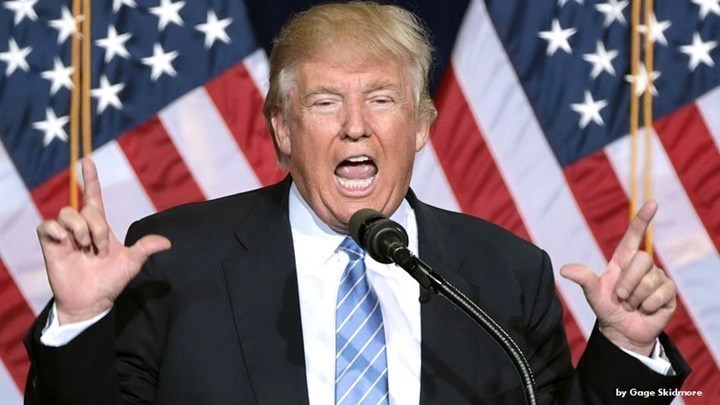 Τραμπ: Θα ισοπεδώσω την Τουρκία αν επιτεθεί στους Κούρδους