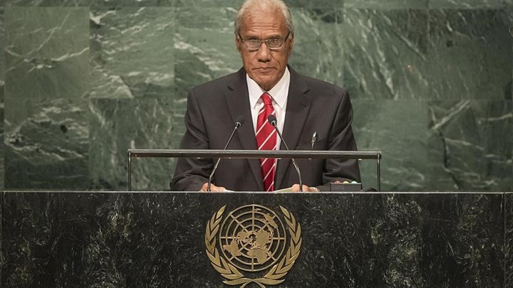 Επική δήλωση από τον Πρωθυπουργό της Τόνγκα – Κάλεσε τις «εργένισσες» της κυβέρνησης να παντρευτούν