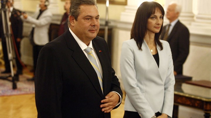 Καμμένος: Εκτός κοινοβουλευτικής ομάδας των ΑΝΕΛ η Κουντουρά – ΤΩΡΑ