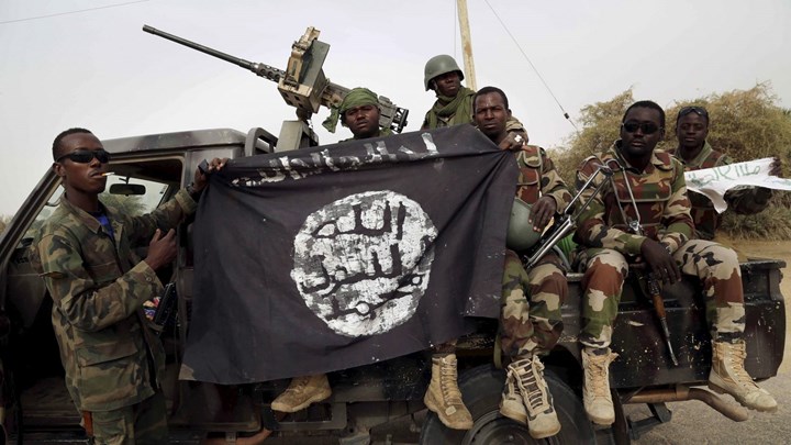 Συναγερμός στη Νιγηρία: Τζιχαντιστές επιτέθηκαν στην πόλη Ραν και πυρπολούν κτίρια