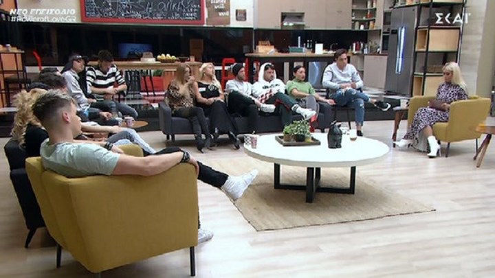 Η Μπακοδήμου «στρίμωξε» τους παίκτες για να μάθει ποιος έχει παιδί – BINTEO