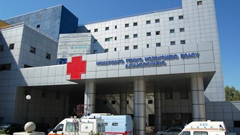 Αναστάτωση στο Νοσοκομείο Βόλου- Κατέρρευσε ψευδοροφή