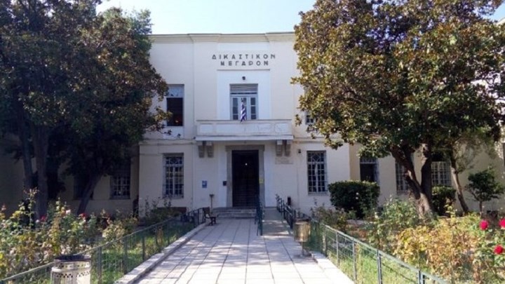 Ακριβά θα πληρώσουν τον… τσακωμό με τον γείτονα