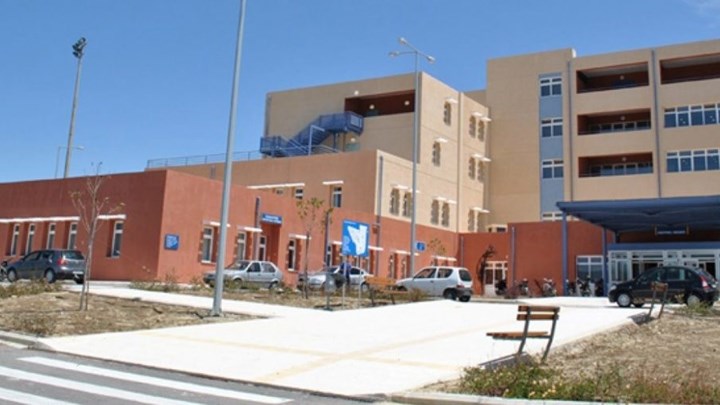 Πέθανε και τρίτη ασθενής που περίμενε για κρεβάτι σε ΜΕΘ στη Ζάκυνθο – Τι απαντά η διοίκηση του Νοσοκομείου