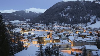 Με πολλές απουσίες πολιτικών ηγετών το φόρουμ του Νταβός