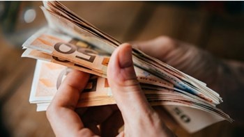 Ογδόντα αποφάσεις για αναδρομικά συνταξιούχων – Σχέδιο για επιστροφές σε 24 έως 60 δόσεις