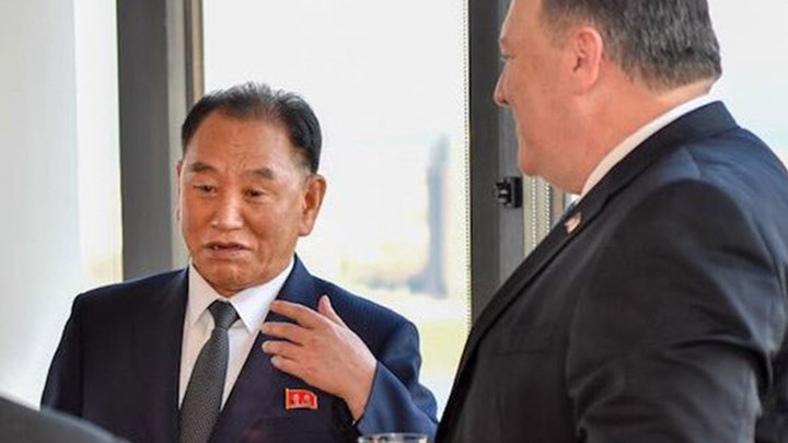 Ο Αμερικανός ΥΠΕΞ και ο ειδικός απεσταλμένος της Β. Κορέας συζήτησαν για την πρόοδο της απυρηνικοποίησης