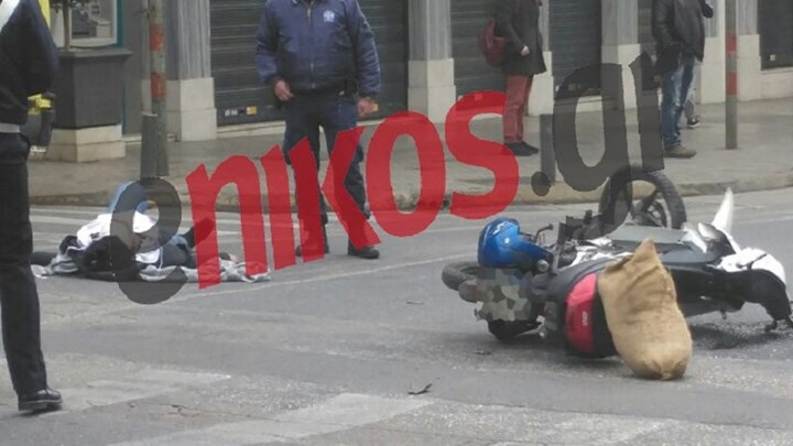 Τροχαίο στο κέντρο της Αθήνας με δύο τραυματίες – ΦΩΤΟ αναγνώστη