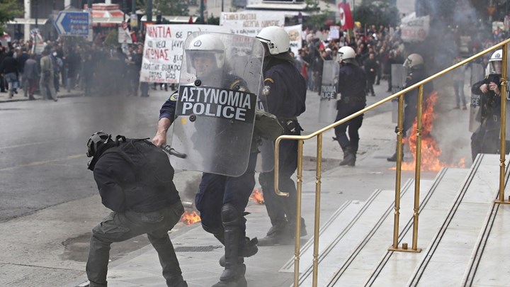 Στο νοσοκομείο  Σωτηρία τέσσερα άτομα με δύσπνοια