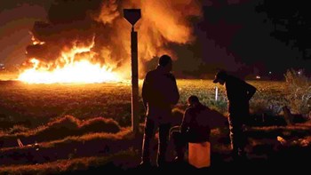 Αυξάνεται συνεχώς ο αριθμός των νεκρών από την έκρηξη σε αγωγό πετρελαίου στο Μεξικό