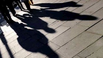 Δείτε πόσο μειώθηκε ο ελληνικός πληθυσμός από το 2008 έως το 2017