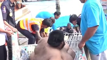 Επιχείρηση διάσωσης Ταϊλανδού 318 κιλών – ΒΙΝΤΕΟ