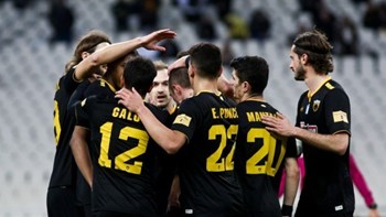 Πρόκριση με “πεντάρα” για την ΑΕΚ