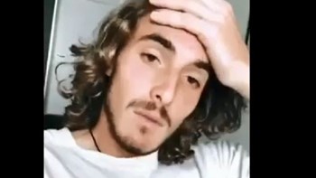 Τσιτσιπάς: Κάνει πολύ ζέστη και δεν έχω καλή διάθεση – ΒΙΝΤΕΟ