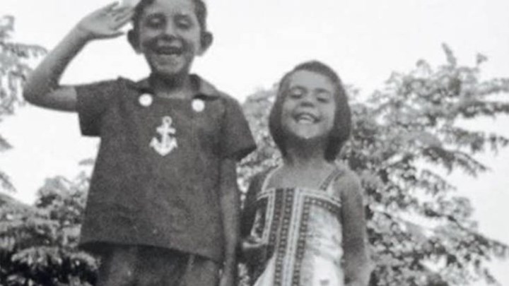 Το συγκινητικό “αντίο” της αδελφής του Θέμου Αναστασιάδη – ΦΩΤΟ