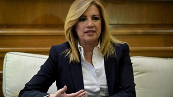 Γεννηματά: Όποιος λοξοκοιτάζει προς Τσίπρα ή Μητσοτάκη δεν έχει θέση ανάμεσα μας