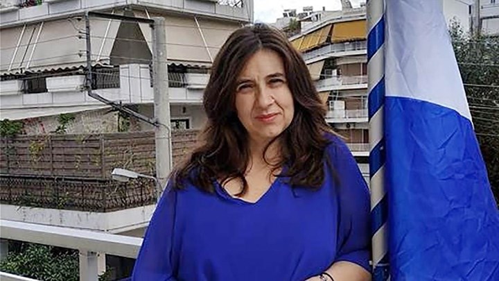 Η γυναίκα που βρίσκεται πίσω από το viral τραγούδι για τη Μακεδονία: «Μην παραχαράσσετε την Ιστορία»