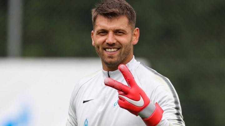 Στην Αθήνα ο Λοντίγκιν – Περνά ιατρικά και υπογράφει στον Ολυμπιακό