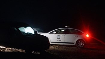 Τραγωδία στον Κάλαμο – Νεκρός ο οδηγός ΙΧ που έπεσε στη θάλασσα