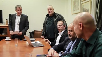 Θεοδωράκης: Με εντολή ΝΔ έφυγαν Αμυράς και Ψαριανός και με εντολή ΣΥΡΙΖΑ κινήθηκε ο Δανέλλης