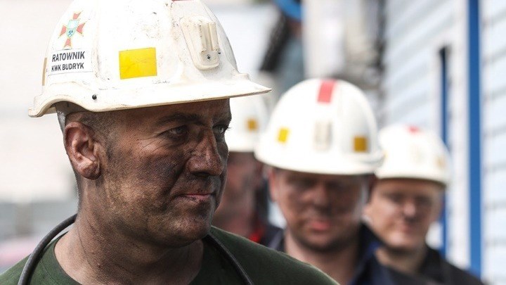 Εννέα μεταλλωρύχοι αγνοούνται έπειτα από σεισμό στην Πολωνία