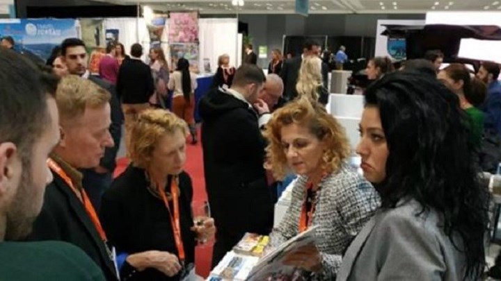 Ερώτηση-σοκ σε τουριστική έκθεση: «Η Καβάλα είναι στη Βόρεια ή στη Νότια Μακεδονία;» – ΒΙΝΤΕΟ