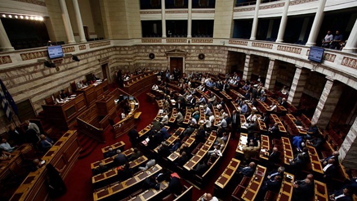 Ψηφίστηκε το νομοσχέδιο για το ΑΣΕΠ – Απουσία βουλευτών της αντιπολίτευσης «πέρασαν» δύο άρθρα