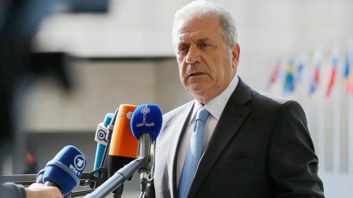 Αβραμόπουλος για υπόθεση Novartis: Να ανακληθεί άμεσα η προστασία μαρτύρων και στους υπόλοιπους δύο ψευδομάρτυρες