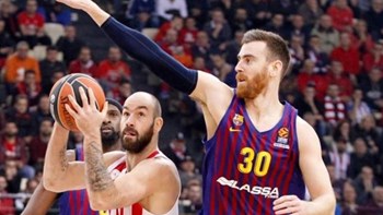 Ολυμπιακός – Μπαρτσελόνα 28-38 (ΗΜ.)