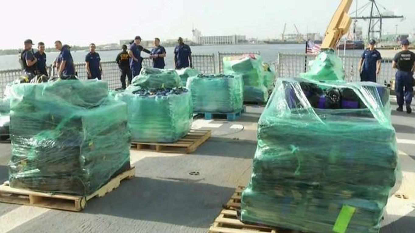 Ποσότητα-μαμούθ κοκαΐνης κατασχέθηκε στην Γένοβα