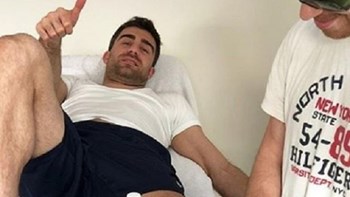 Το μήνυμα του Παπασταθόπουλου μετά τον τραυματισμό του – ΦΩΤΟ