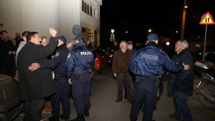 “Θερμή” υποδοχή Κρητικών σε Τζανακόπουλο, Δανέλλη και Ραγκούση – ΦΩΤΟ