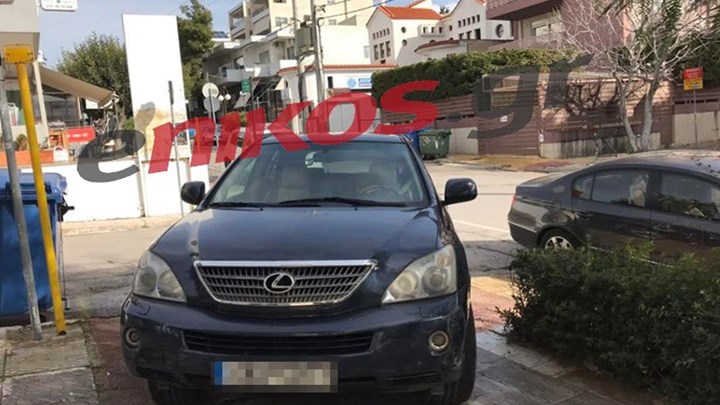 Ασυνείδητος οδηγός πάρκαρε σε ράμπα αναπήρων – ΦΩΤΟ αναγνώστη